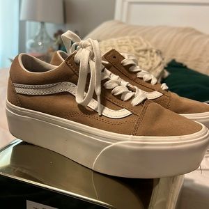 Vans Platform